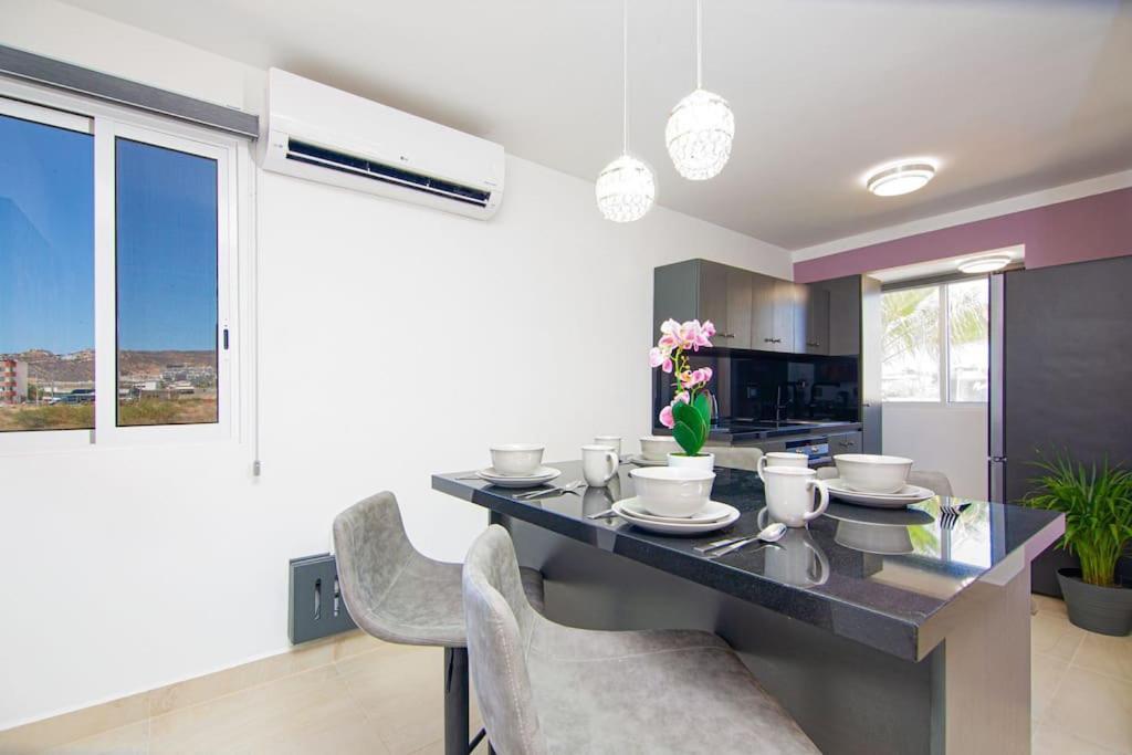 Vacay Condo Walk To The Beach Restaurants & Clubs กาโบซานลูกัส ภายนอก รูปภาพ
